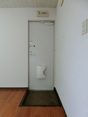 玄関　イメージ203号室の写真