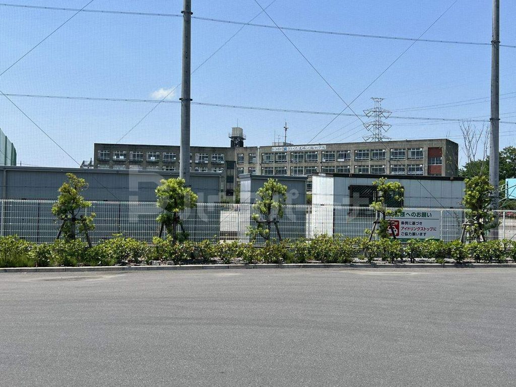 小学校　さいたま市立島小学校（小学校）まで940m