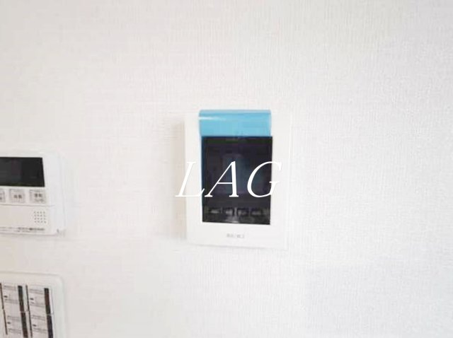 セキュリティ　モニター付きインターホンです。