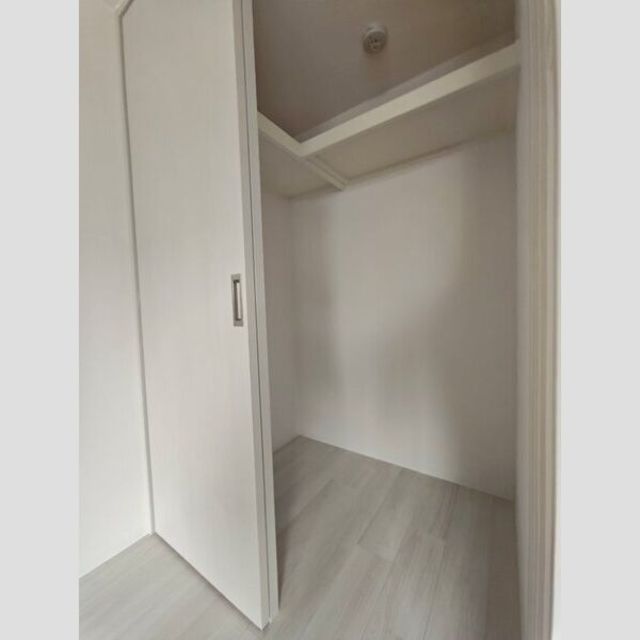 収納　同施工の参考写真です
