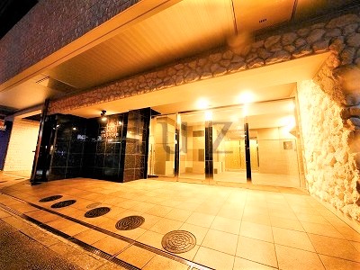 建物外観　2020年築の分譲マンションです。