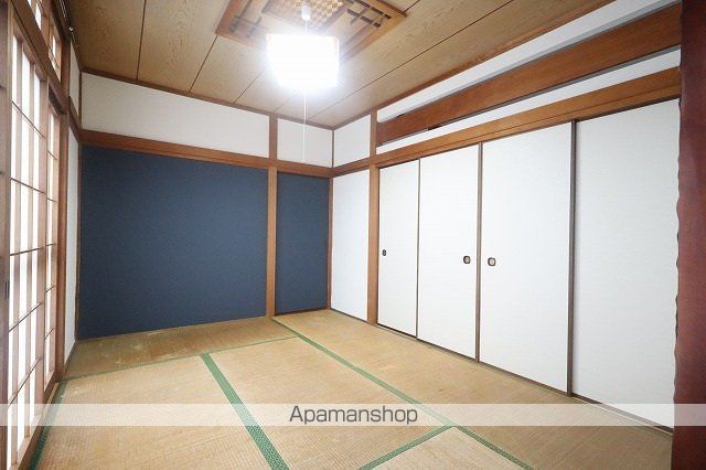 山本6丁目戸建IIの内装写真