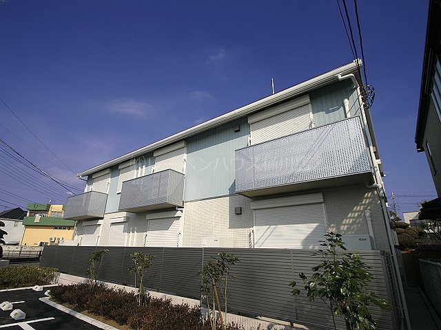 建物外観　レーベンハウス桶川店へ　048-787-5511