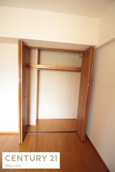 収納　洋室には収納もございます◎