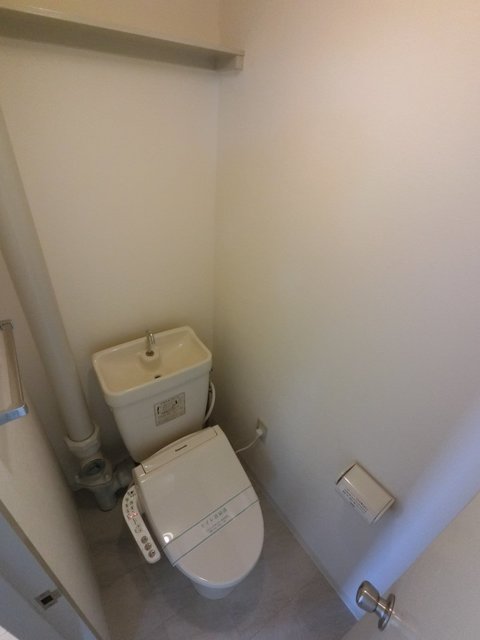 トイレ　別部屋参照