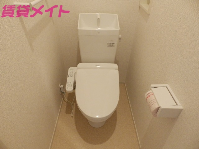 トイレ　反転タイプ参考写真