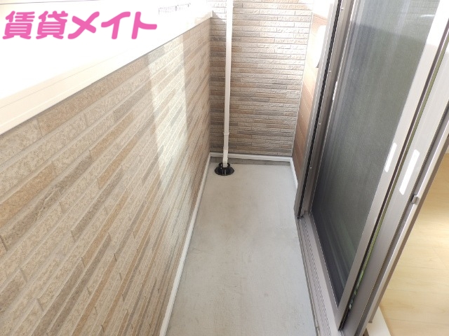 バルコニー　反転タイプ参考写真