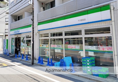 コンビニ　ファミリーマート 南山堂千川駅前店（コンビニ）まで292m