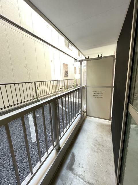 バルコニー　バルコニーがあります