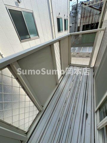 バルコニー　お洗濯にも便利なバルコニー付き