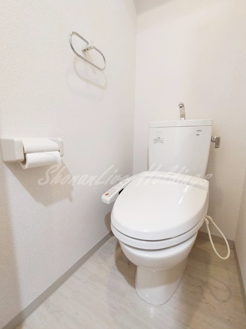 トイレ　清潔感のあるトイレです