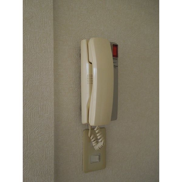 セキュリティ　類似室内
