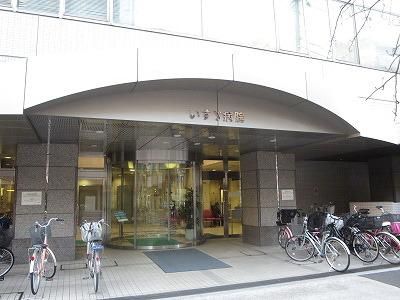 病院　いすゞ病院（病院）まで596m
