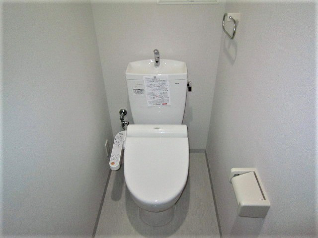 トイレ　清潔感のあるトイレです