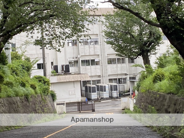 小学校　藤沢市立大越小学校（小学校）まで123m