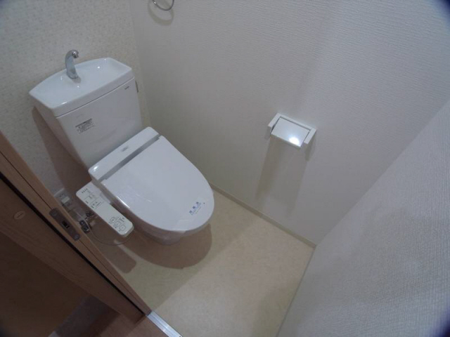 トイレ　コンパクトで使いやすいトイレです