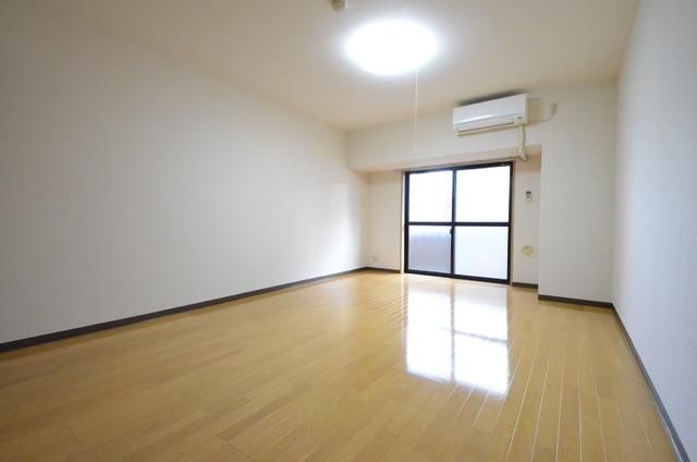 居室・リビング　★開放感のあるお部屋★