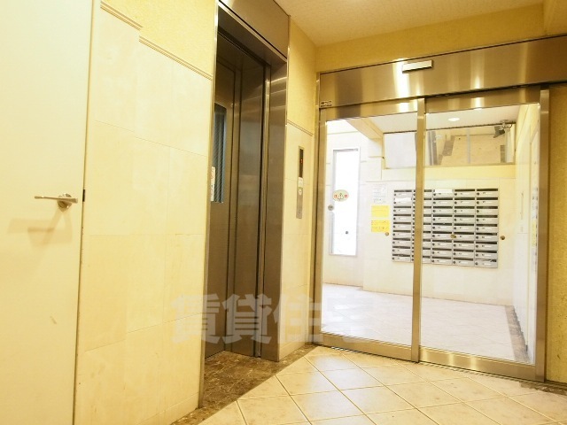 ロビー