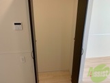 玄関　こちらはイメージになります。