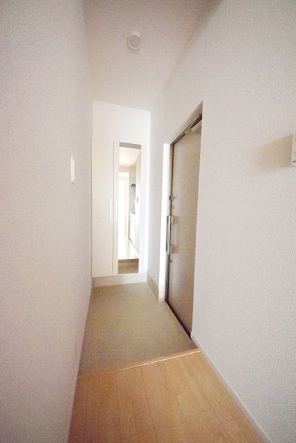 玄関　同社施工同タイプのイメージ写真です