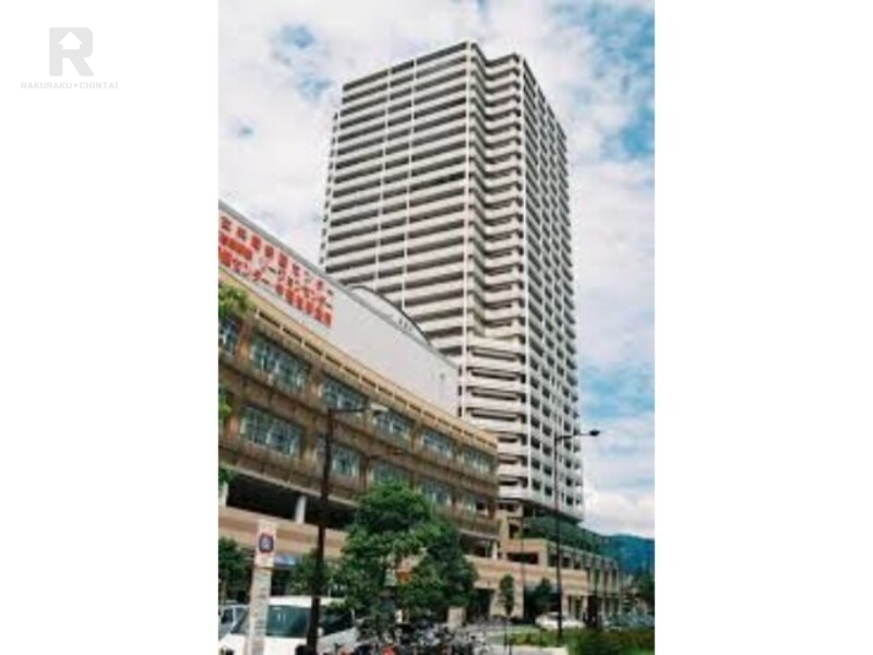 ショッピングセンター　希来里若江岩田（ショッピングセンター）まで1012m
