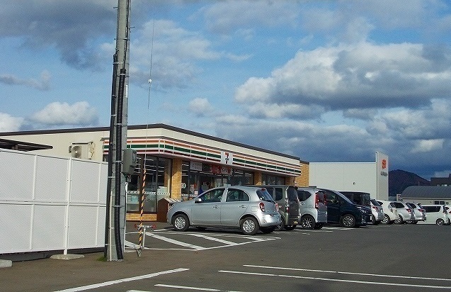 コンビニ　セブンイレブン　大館大田面店（コンビニ）まで900m
