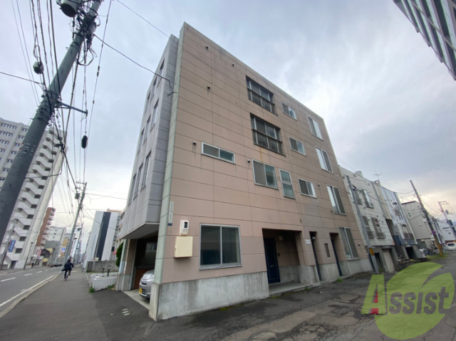 建物外観　札幌市中央区南９条西「ロフトＳ９」