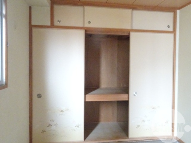 収納　和室押し入れ
