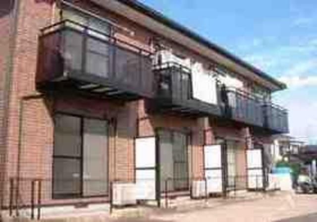 建物外観　★南向き陽当たり良好・キレイな外観です★