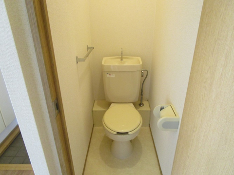 トイレ　同物件別部屋のお写真です※現況優先