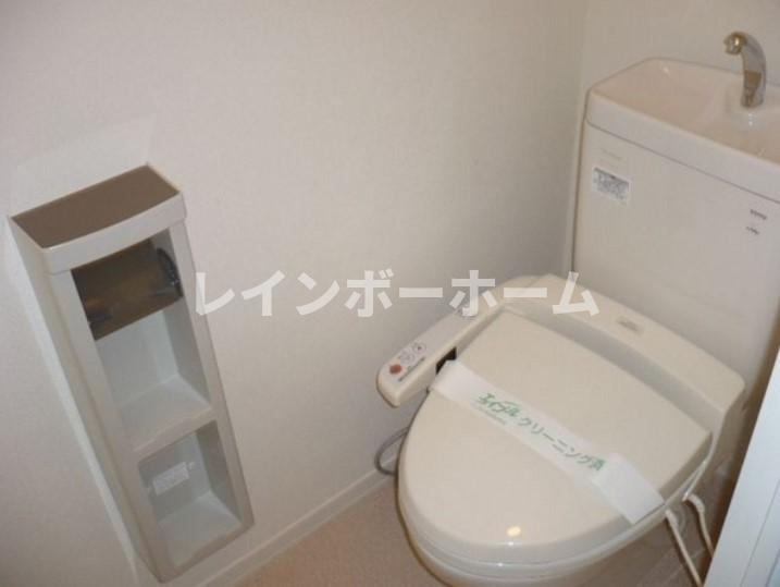 トイレ　落ち着いたトイレです