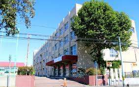 小学校　札幌市立大谷地小学校（小学校）まで881m