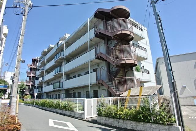 建物外観　★外観★