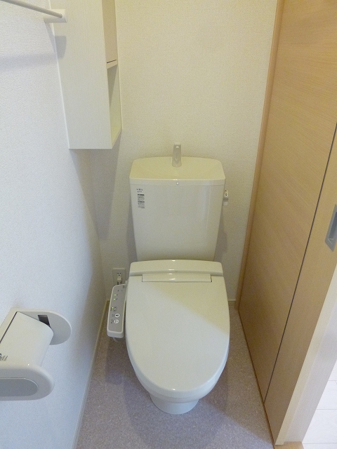 メゾンエスのトイレ写真