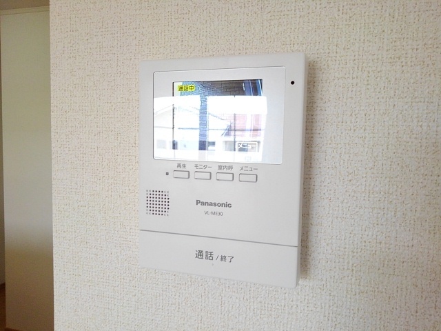 セキュリティ　TVモニター付きインターホン
