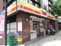 コンビニ　デイリーヤマザキ 河原町二条店（コンビニ）まで331m