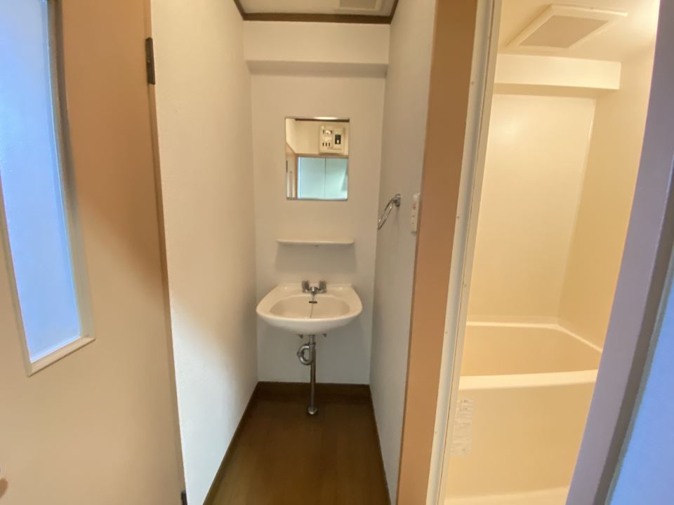 洗面設備　独立洗面台ありますよ