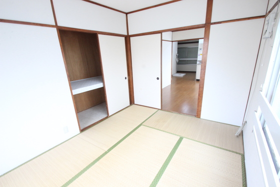 レジデンス西十日市の内装写真