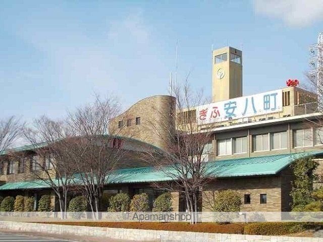役所　安八町役場（役所）まで400m