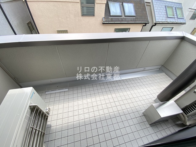 バルコニー　バルコニー付！お天気のいい日は洗濯物も気持ちよく干せますね！