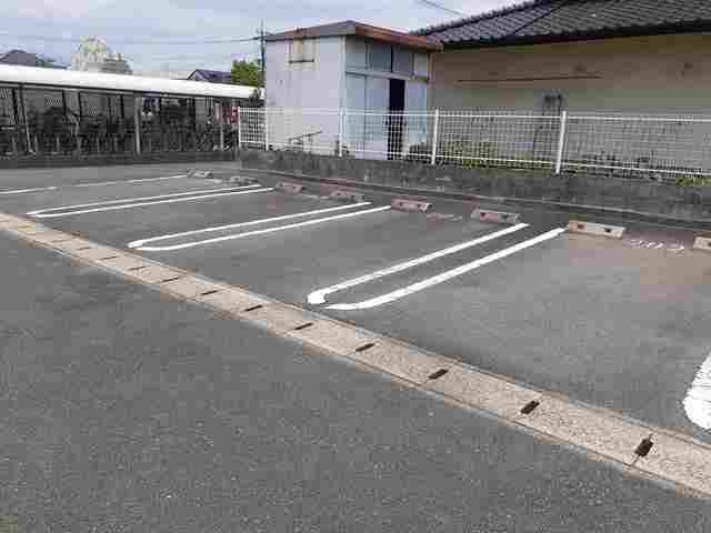 駐車場　カースペースがあります