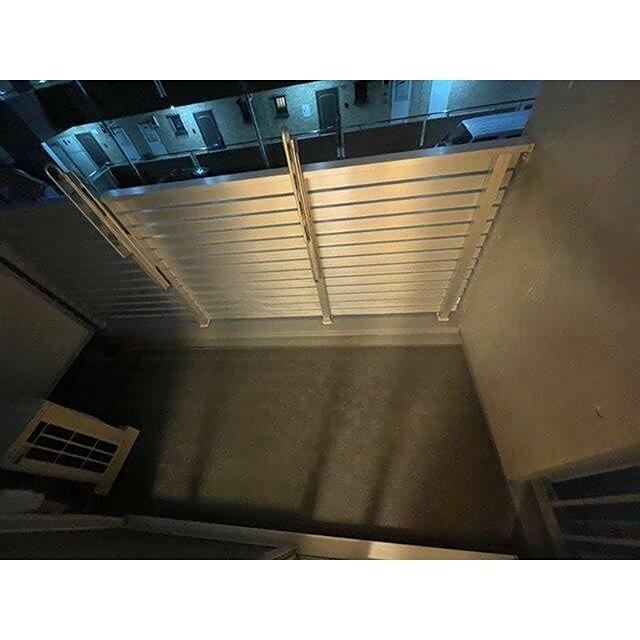 バルコニー　※同仕様写真