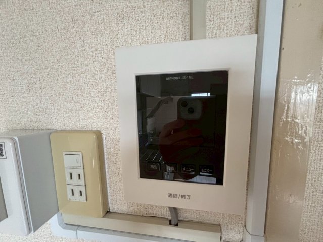 セキュリティ　楠団地 (写真間取り反転タイプ)
