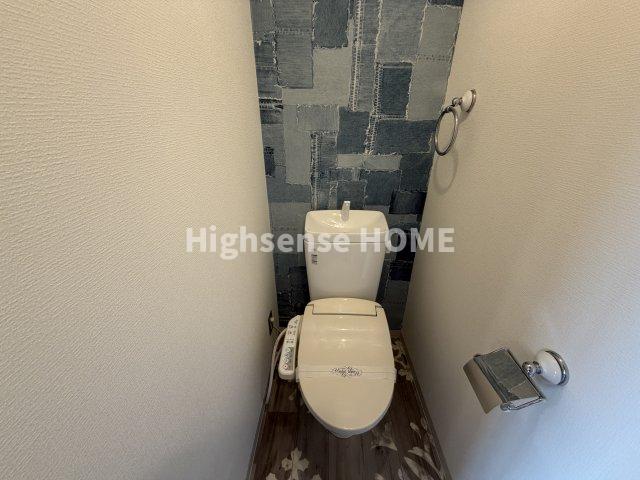 トイレ　落ち着いたトイレです