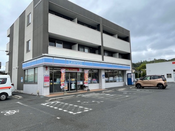 コンビニ　ローソン松江上乃木店（コンビニ）まで298m