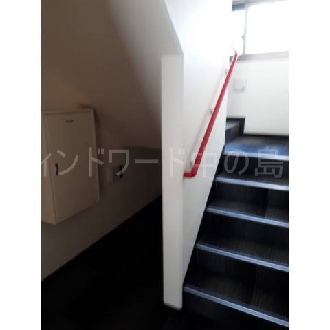 ロビー　詳細はウィンドワード中の島店まで。