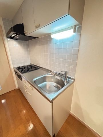 キッチン　※他号室写真使用