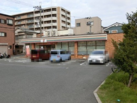 コンビニ　セブンイレブン 泉大津東雲町店（コンビニ）まで432m