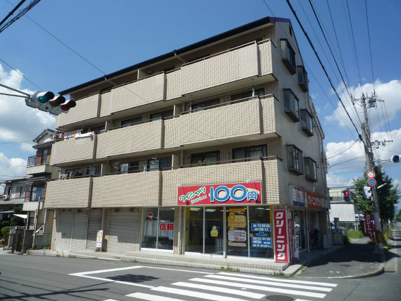 建物外観　男山オークマンション