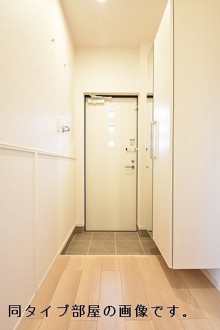玄関　ゆったりとした玄関です